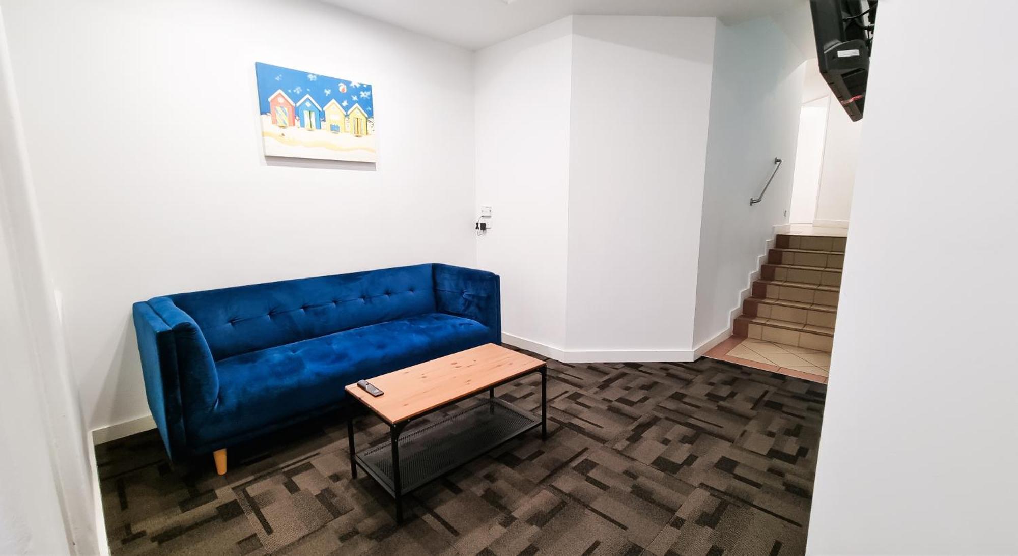 Tiki Hotel Apartments Surfers Paradise 골드코스트 외부 사진